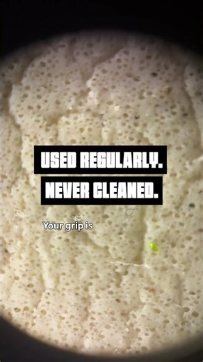 THIS IS WHY YOU NEED TO WASH YOUR GLOVES 🔬🧤 #keepersport #gloves #goalkeeper