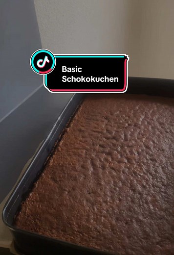 Saftiger Schoko-Rührkuchen: Einfaches Grundrezept für Genießer! 🍫✨