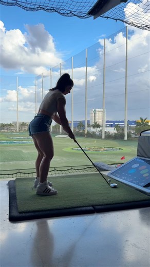 Bodybuilder try golf for the first time 🤣 #reels #golf | Ida Bergfoth