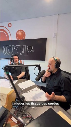Un échauffement vocal qui protège tes cordes vocales et amplifie ta voix sans la forcer