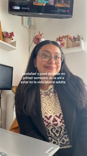 el tiempo pasó muy rápidooooo | Color Azul