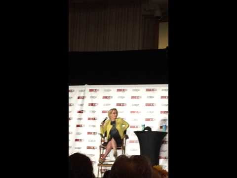 Gillian Anderson discusses Bedelia & Hannibal's relationship & the last scene of "Hannibal".