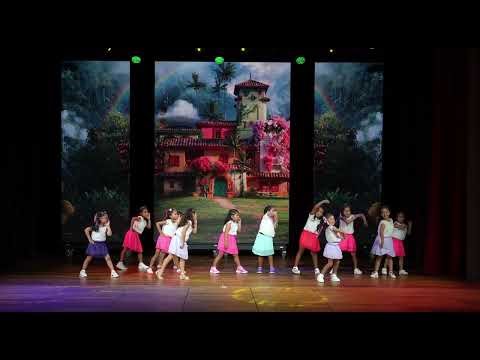 Coreografía Baile Mini de Studio M - Canción "Encanto"