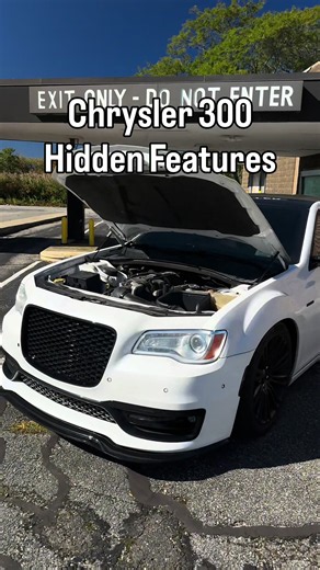 Chrysler 300 SRT features explained: Why Chrysler thought of everything
