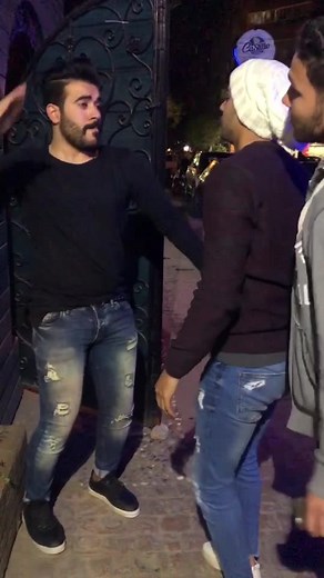 ‏خد القلم بجد .. اسف يا صاحبي ✋😂