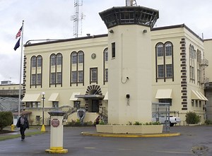Oregon prison inmate convicted of child sex abuse dies