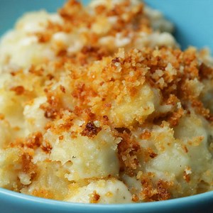 193K views · 578 reactions | Two comfort-food classics, one magical mashup! Recipe: https://tasty.co/recipe/gnocchi-mac-and-cheese | Tasty | Facebook