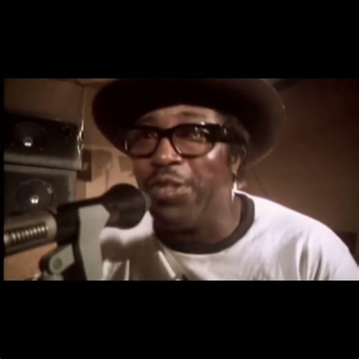 🎸 The Beat That Built Rock – Bo Diddley Beat Explained 🔥#RockHistory, #MusicFacts, #ClassicRock,