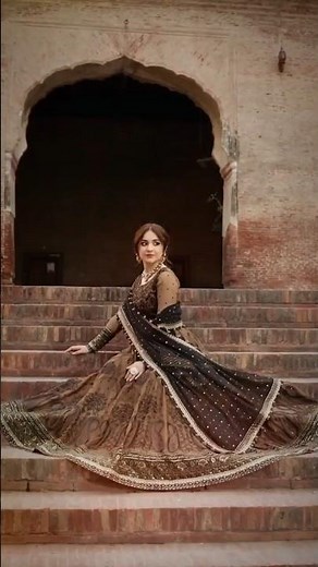 Most Beautiful Partywear Dresses | Elegant & Trendy Looks 💃#dress #partywear #yamnazaidi