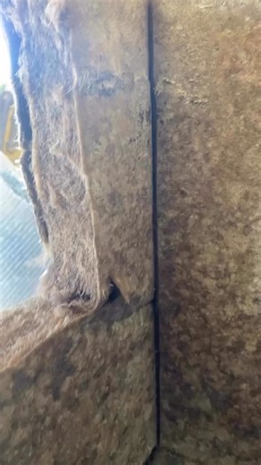 18 seconds of why planning matters. This supply plenum sits between the 1st and 2nd floor, where leaky paths were pulling in outside, humid air. You can clearly see the “chia pet” of mold growing inside. But because of where it was installed, there was no way to know what it looked like or clean it without ripping ceiling down. That’s what a complete lack of pre-planning looks like. Someone decided “we’ll figure out where it goes later” and the homeowner pays for it now (along with terrible heal