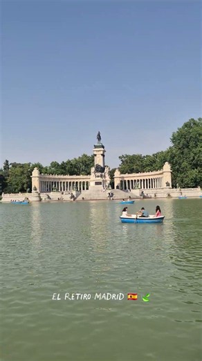 EL RETIRO 🌿A peaceful escape in the heart of Madrid 🇪🇸 #retiro #madrid #spain
