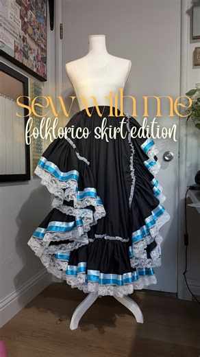 mirandabella studio de arte LLC on Instagram: "she was a princess ✨🦋 que chulada! who wants their name embroidered?? 🫣🤪 * * * * custom skirt order form in my bio! 💖 frequently asked questions, skirt designs and prices, all listed on my highlights ✨ feel free to send me a dm if you have ANY questions 💌 fabric (tela): cotton/polyester broadcloth from @fabricwholesaledirect sewing machine: brother LX3817 embroidery machine: brother PE570 @brothersews #balletfolklorico #latinaowned #smallbusine