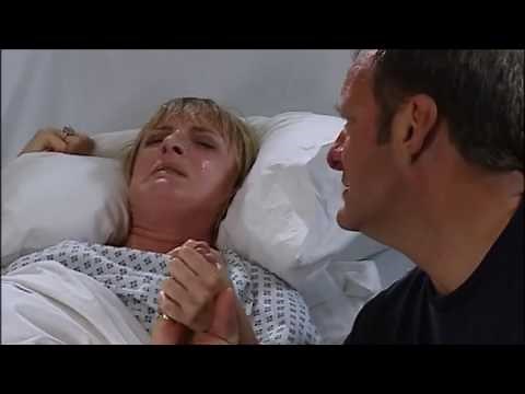 Emmerdale Nicola Gives Birth To Aneglica King