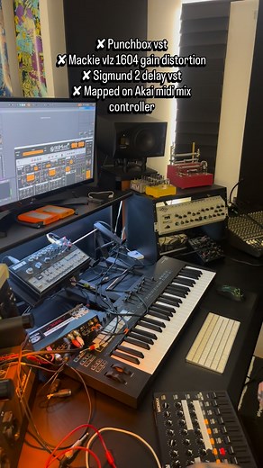 Distortion Training in the studio ✘ Punchbox vst ✘ Mackie vlz 1604 gain distortion ✘ Sigmund 2 delay vst ✘ Mapped on Akai midi mix controller #homestudio #distortion #akai #acidcore #hardcore #mackievlz #sigmund #d16 #punchbox #d16vstheworld | Sevenum_six