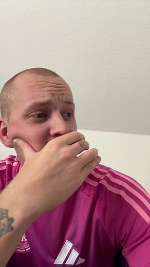 Ohaaaaa: Hooligans and Comedy in Football