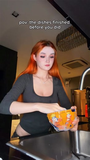 3wmemes on Instagram: "The 2001 movie "A Beautiful Mind"* is not just a work about the life of a genius mathematician, but a deep story about how humans can reclaim themselves with love and trust in the midst of inner chaos. The moments when John Nash tries to overcome the shadows in his heart are more memorable than the fancy counting scenes. The way he swings between reality and fantasy, yet he doesn't let go of his heart towards his wife until the end is bitterly heartbreaking. The elements t