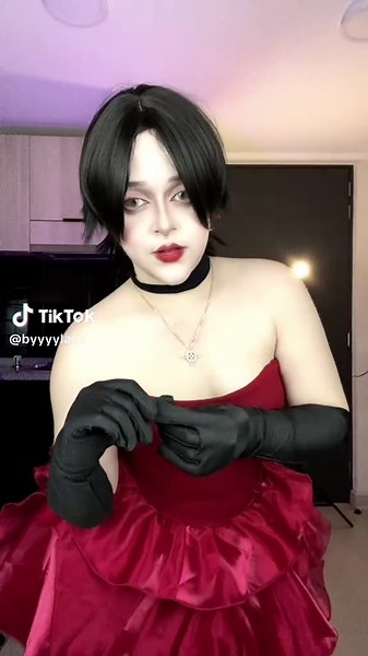 Disfruta de un Halloween al estilo Scarlett Overkill