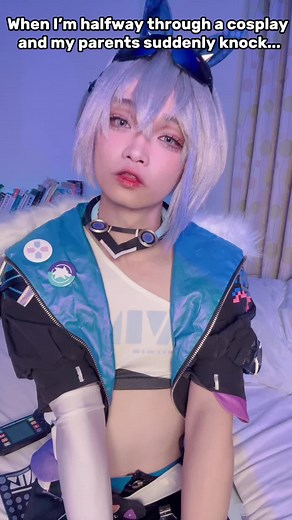 Well… at least he didn’t realize I was cosplaying. #femboy #femboycosplay #sliverwolf #銀狼 #偽娘