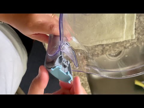 How to Open a Brita Filter Handle