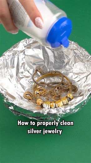 2M views · 5.6K reactions | How to properly clean silver jewelry  This video was produced by Network Media and Aoos Media | The Puzzle and Pointers | Facebook