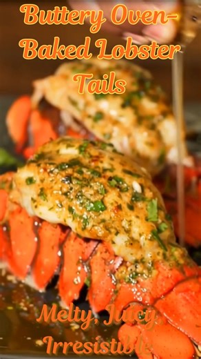 Buttery Oven-Baked Lobster Tails (Restaurant Quality at Home!) Ingredients: 2–3 lobster tails (about 7 oz each) 1–2 tsp onion powder ¼ tsp garlic pepper ¼ tsp black pepper ½ cup unsalted butter, melted 1 tbsp lemon juice 1 tbsp fresh parsley, chopped Lemon wedges, for garnish Instructions: Prep the Lobster: Preheat your oven to 400°F (200°C). Using kitchen shears, cut down the top of each lobster shell lengthwise, stopping before the tail. Gently pull the meat up to rest on top of the shell. Sea