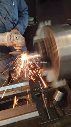 Grinding 2 rod #toptrending #expert #mechanic #machine #ajaibsinghmalwa #automobile