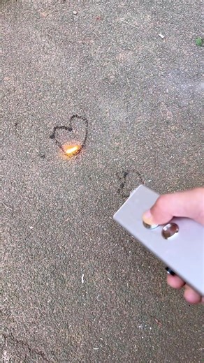 603K views · 3.4K reactions | Test the power. Feel the heat - 120W Laser Flashlight. #LaserFlashlight #fbreels2025ツ #viralreelsfb #testthepower #blindingpower #120wbeastmode | Dyolf Zetineb | Facebook