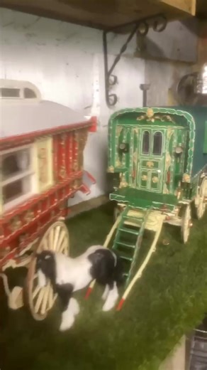 Some of the best #modelwagons you’ll see #gypsy caravan #gypsymodel #gypsymodelcaravan