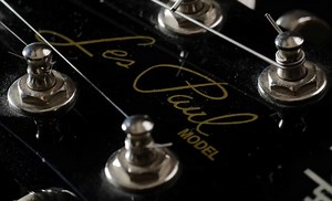 Gibson Les Paul Junior vs Studio: A Complete Comparison - Pro Sound HQ