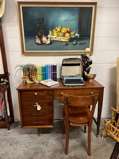 From stitching to studying! This thrift store sewing machine table was headed for retirement… until I gave it a second act as a desk with a little help from other secondhand heroes. The chair? Thrifted. The top? Thrifted. The vision? 100% DIY magic.Watch to see how a forgotten sewing room relic turned to a useful new work station. Who says you need big bucks for big style?#ThriftFlip #DIYDeskMakeover #SecondhandStyle #RefindSC #Thriftedhome #VintageVibes #furnitureflip #fleamaketstyle | Maggie O