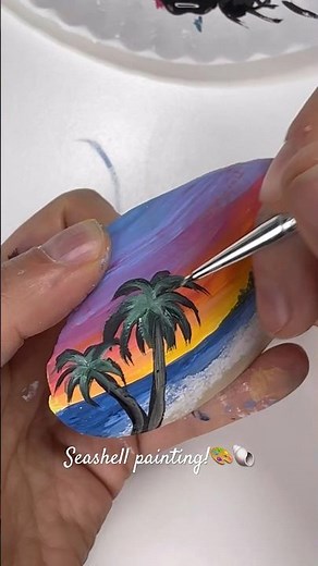 Easy seashell painting idea 🎨🐚#art #painting #artsandcrafts #beach #seashells #easypainting #diy