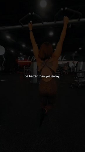 🌹Perfection isn’t the goal — progress is🌹 You don’t need to have it all figured out. You just need to start. 🚨 My in-person roster is nearly full, so reach out if you’re ready to claim your spot! 2026 I will primarily be focusing on Online Personal Training and launching my 12 Week Online Course, The Bombshell Academy!📚 Visit www.Bombshellbarbell.com to learn more 💣 Link in Bio #oklahomapersonaltrainer #pinupmodel #postnatalpersonaltrainer #onlinepersonaltrainer #oklahomapinup | Bombshell B