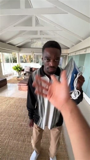 coldest handshake I know 🥶#yzfamily | Magic of Youneszarou