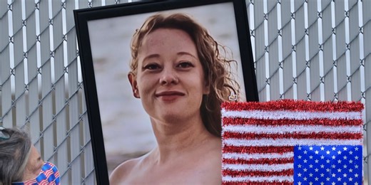 A Doctor Was Blocked From Helping Renee Good — Is That Even Allowed?