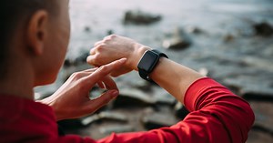 Biohacking - na czym polega? Jak hakować ciało, by działało na wysokich obrotach?