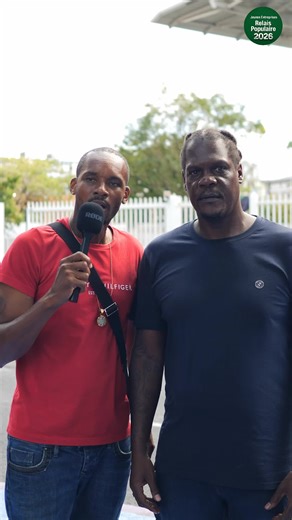 Aujourd’hui, à Fort-de-France, s’ouvre un procès très attendu, celui d’hommes présentés comme les “grands frères” de jeunes Guadeloupéens, poursuivis pour des faits remontant à la période du Covid. Mais derrière cette appellation devenue médiatique, se cache une réalité bien plus complexe, et surtout un dossier qui interroge profondément notre rapport à la justice, au mouvement social et à la parole populaire.@le_R_972 #interview