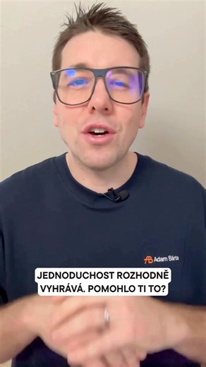 Ukládáte si nápady, ale pak už je nikdy nenajdete? Tu jsou mé tipy s jednoduchým systémem. 💡 Rozdělím si věci na osobní a pracovní. 🧠 Na osobní používám Poznámky nebo Připomínky. 👨‍💻 Na pracovní mám Freelo – všechno přehledně, delegovatelně a dostupně. Můj tip? Čím míň nástrojů, tím líp. Hlavně je umět naplno využít. 🎯 Mrkni do videa a dej sledování, jestli tě baví tipy, co fakt šetří čas. | AdamBarta.cz