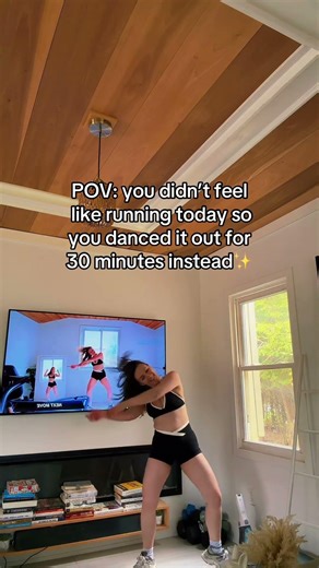 Didn’t feel like running today so danced it out for 30 minutes #jetski #dance #workout