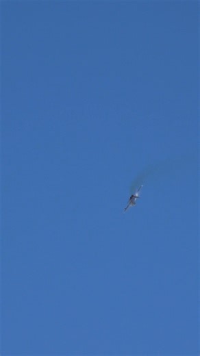 2.4K views · 23 reactions | High Speed Fighter Jet pass at Avalon Airshow 2025 #aviation #avalonairshow #airforce #fighterjet #aviationlovers | BeSnappy | Facebook