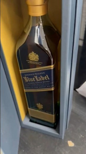 Blue Label Johnnie Walker 1957 bottle 🍻