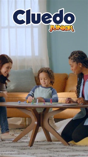 👥 En Cluedo Junior, tendrán que colaborar, discutir ideas y tomar decisiones estratégicas. ¡Nada mejor que desentrañar un misterio en familia! 💪🤝 ¡Aprender es más divertido con #HasbroGaming !🥳⁣⁣ #Cluedo #CluedoJunior #HasbroGaming #JuegosdeMesa | Hasbro Gaming