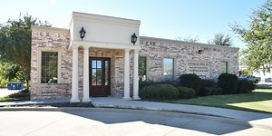 Our Team | Fort Worth Dentist | 7th Street District | H. Peter Ku, D.D.S. PA