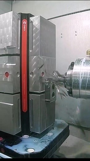 Haas EC-400 CNC Machine with Pallet Pool