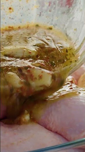 ¡Así suenan nuestros Cuartos traseros de pollo con verduras al horno! #shorts
