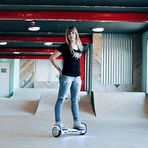 L'Hovertrax 2.0 est le seul accessoire dont vous aurez besoin cet été ! #RideRazor ➤ bit.ly/HovertraxRazor | Razor France