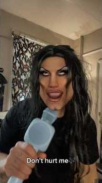 Auntie Lubert thinks she’s a superstar⭐️🤣#funnyshorts #comedy #shorts