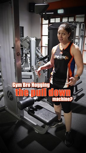 Gym bro hogging the lat pulldown? We’ve all been there. 😅 While you’re waiting, try one of these vertical pull alternatives: • Assisted pull-ups • Inverted rows • Kneeling cable pulldown Same muscles, same movement, zero wasted time. And remember… don’t be that gym bro. #TheGymTumut #BackWorkout #LatPulldownAlternatives #GymEtiquette #TumutFitness | The Gym - Tumut