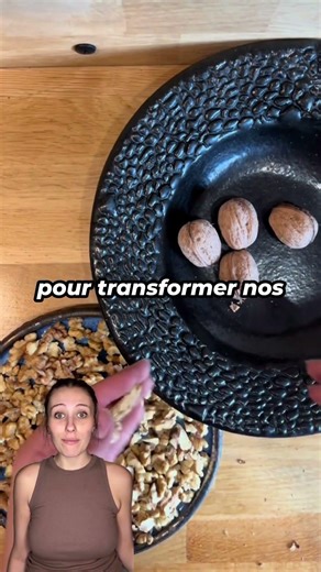 7 Plants to Help You Sleep Naturally 🌿