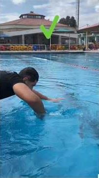 Why You Lose Balance While Swimming – The Technique Error Causing It