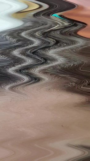 Expert Hair Styling Techniques with Dark Brown Highlights